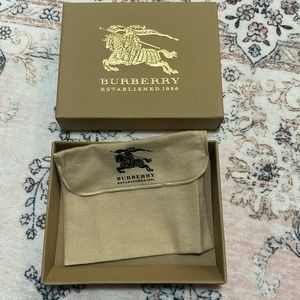 Burberry gift box with dustbag